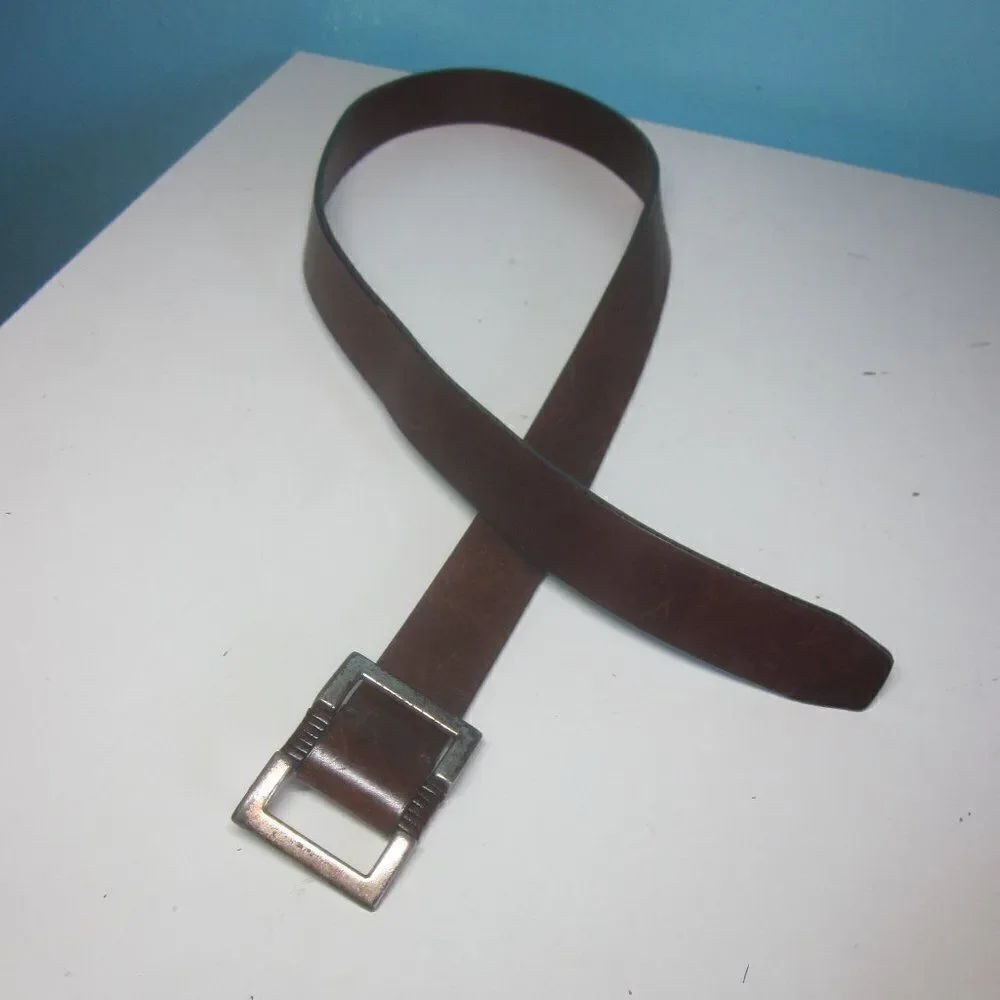 Vintage Belt The Limited Rustic Brown Leather Strap Womens Size M 30-34